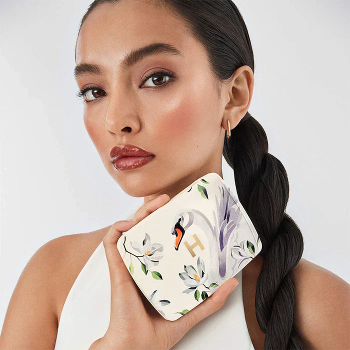 Hourglass Ambient Lighting Edit Unlocked Palette - Swan