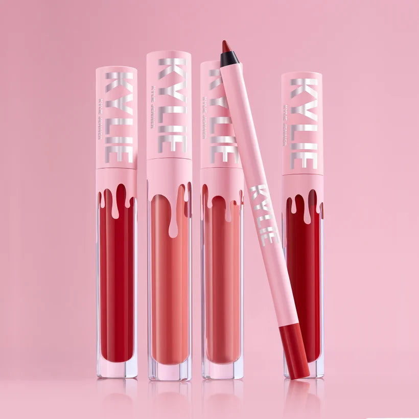 Kylie Cosmetics Matte Lip Kit Full Coverage + Matte Finish