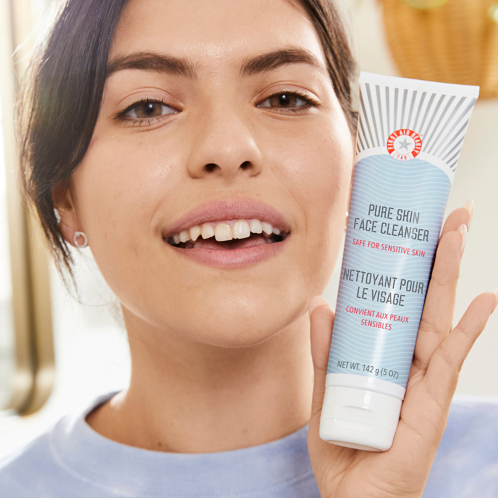 First Aid Beauty-Face Cleanser