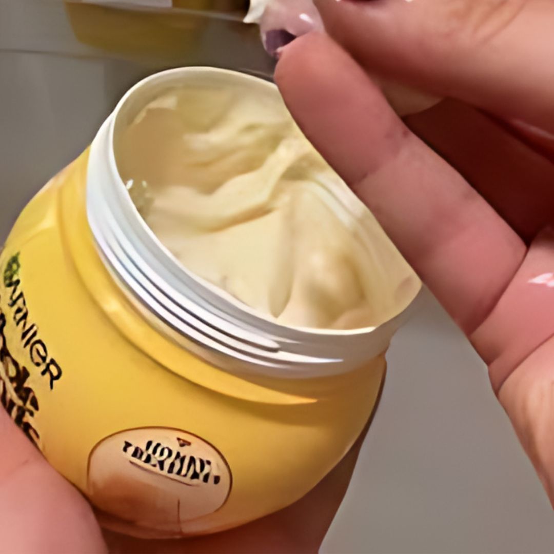 Garnier Whole Blends Honey Treasures Repairing Mask