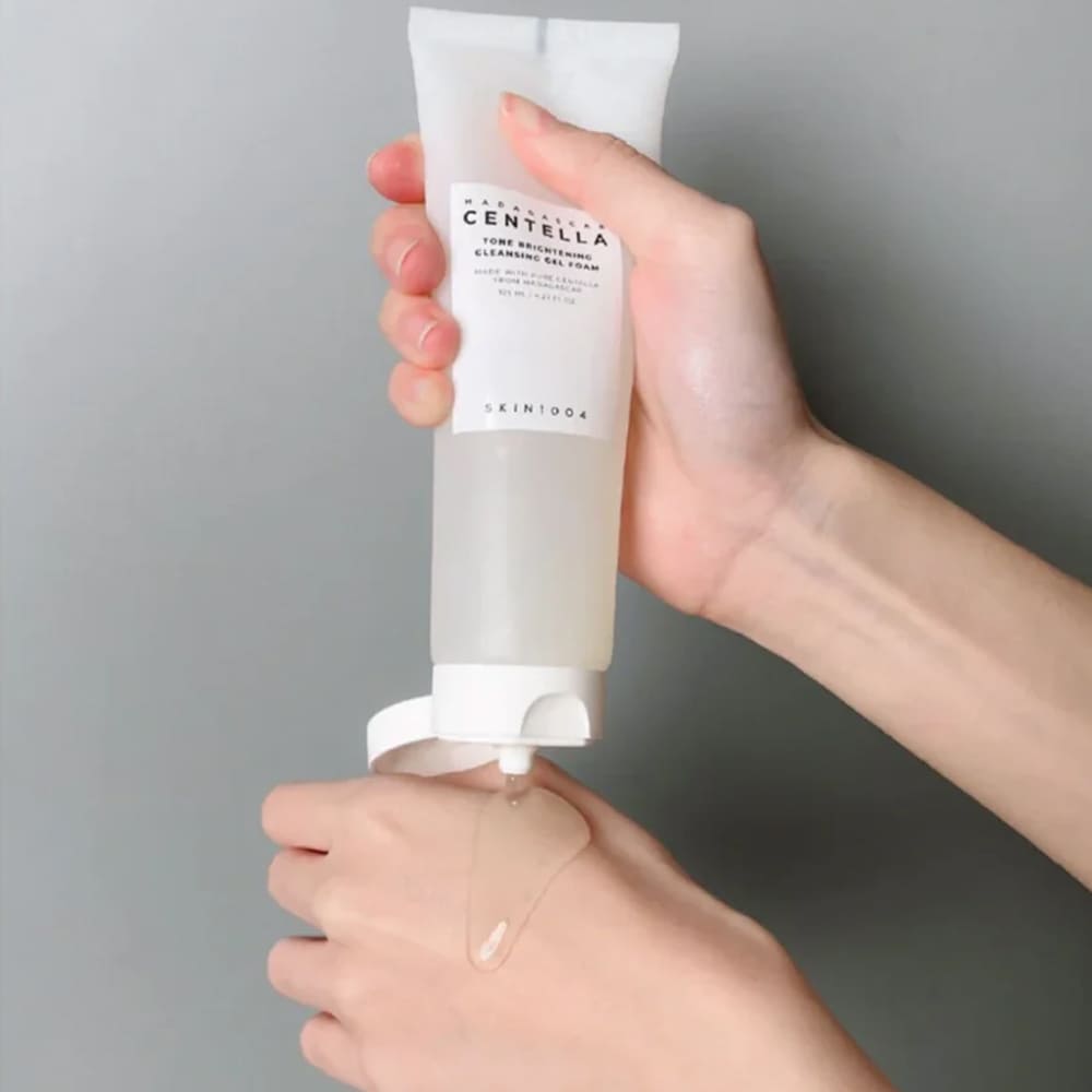 Skin 1004-Madagascar Centella Tone Brightening Cleansing Gel Foam