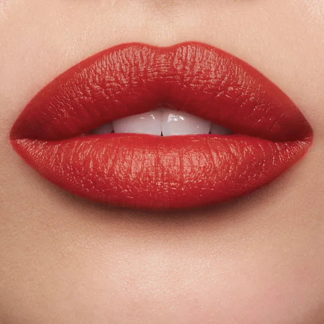 Charlotte Tilbury-Matte Revolution Full Size Lipstick– Fame Flame