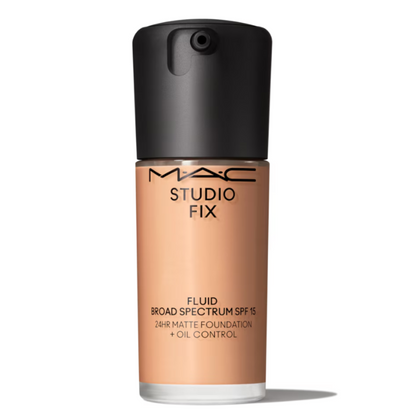 MAC Studio Fix Fluid SPF 15 24HR Matte Foundation + Oil Control