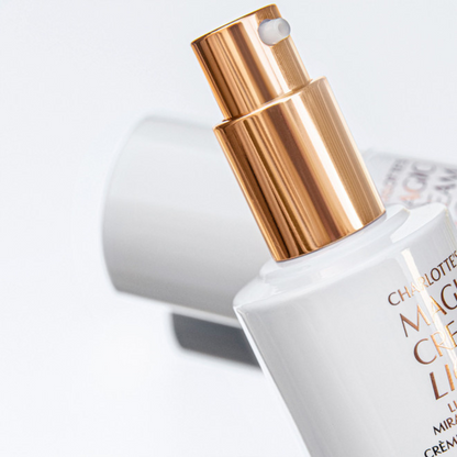 Charlotte Tilbury | Charlotte's Magic Cream Light | Lightweight Miracle Moisturiser