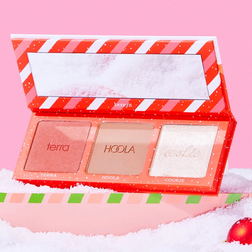 Benefit Cosmetics Cheek the Mail Blusher, Bronzer and Highlighter Cheek Palette