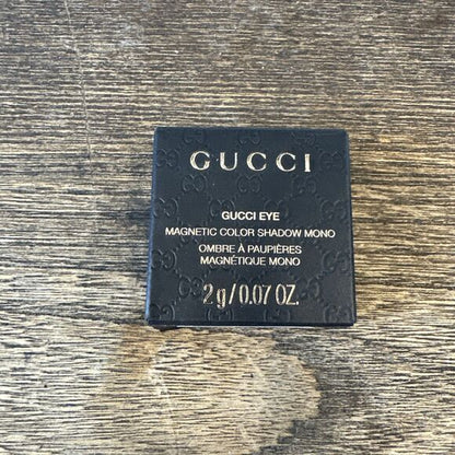 Gucci- Eye Magnetic Color Shadow Mono 0.07oz