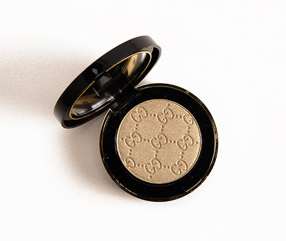 Gucci- Eye Magnetic Color Shadow Mono 0.07oz