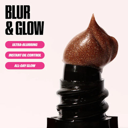 HUDA BEAUTY Easy Blur Silicone-Free Smoothing & Pore-Minimizing Primer