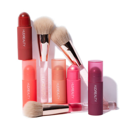 Huda Beauty N.Y.M.P.H. Cheek Blush & Glow Face Brush