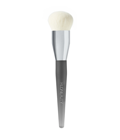 Huda Beauty Easy Blur Base Brush