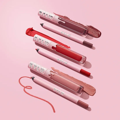 Kylie Cosmetics Matte Lip Kit Full Coverage + Matte Finish