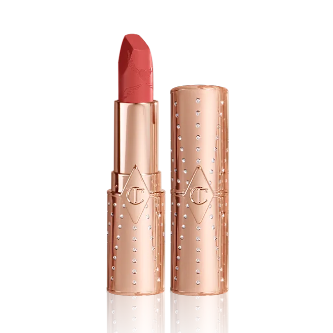 CHARLLOTE TILBURY-MATTE REVOLUTION Lipstick Full Size - MRS KISSES