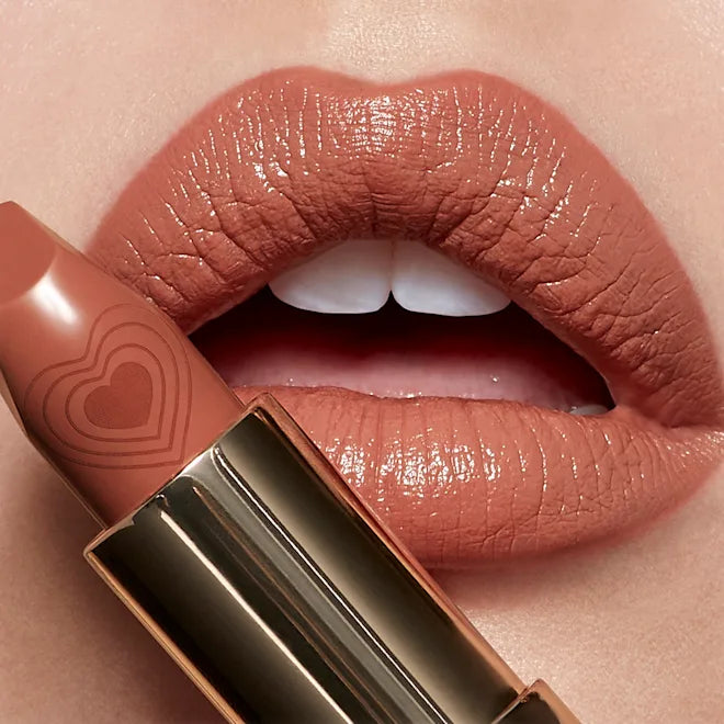 Charlotte Tilbury Look of Love K.I.S.S.I.N.G Lipstick Full Size  – Nude Romance