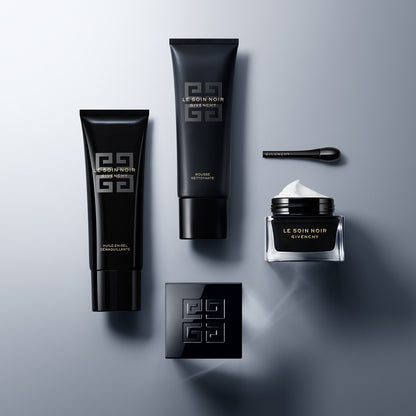 Givenchy Beauty | Le Soin Noir Make up Remover