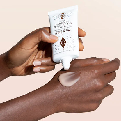 CHARLOTTE'S 4 MAGIC & SCIENCE STEPS TO RESURFACE, HYDRATE & GLOW SKINCARE KIT