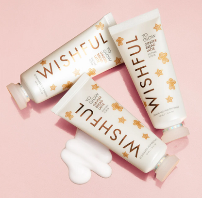 Huda Beauty | Wishful Yo Glow Gingerbread Latte Scrub