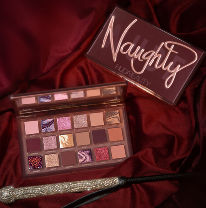 Huda Beauty | Naughty Nude Eyeshadow Palette