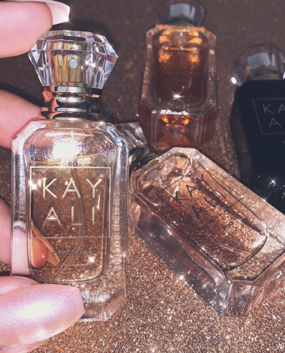 Huda Beauty | Kayali - Déjà Vu White Flower | 57 Eau de Parfum Travel Spray (without box)