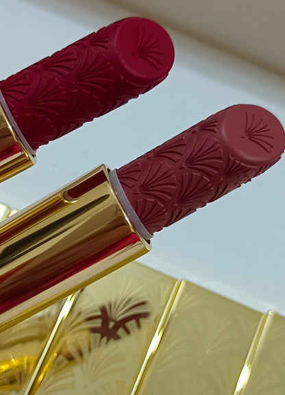 Estée Lauder- NEW Limited Edition Lipstick