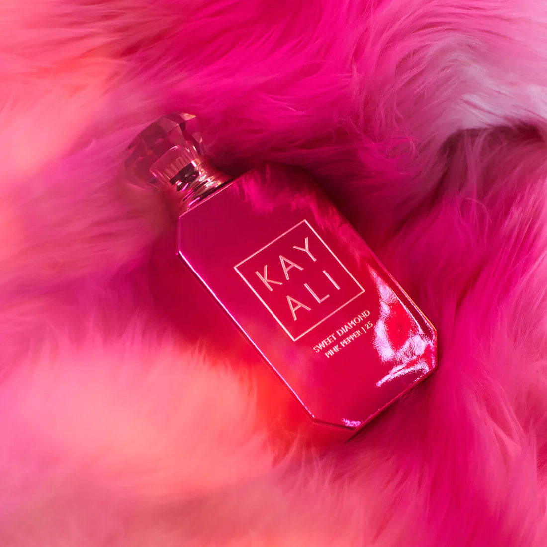 Huda Beauty Kay Ali Sweet Diamond Pink Paper