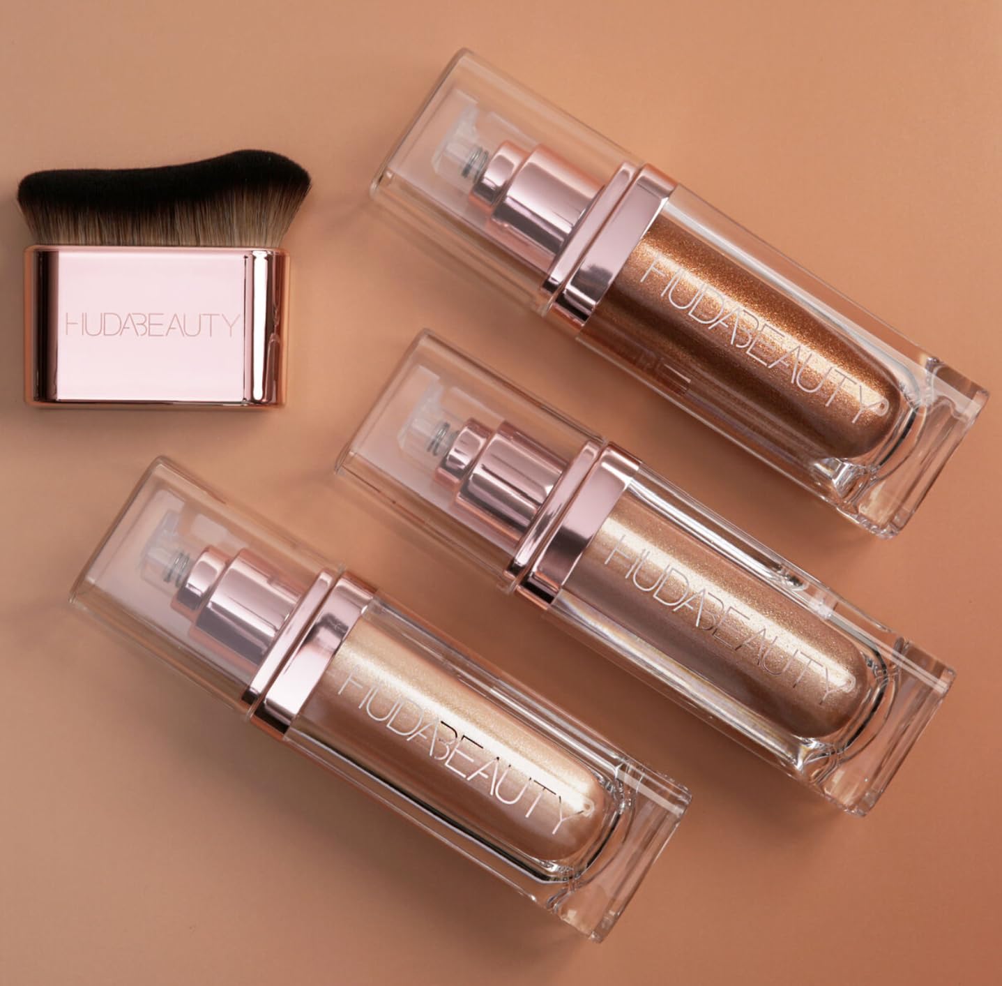 Huda Beauty Body Blur & Glow Brush