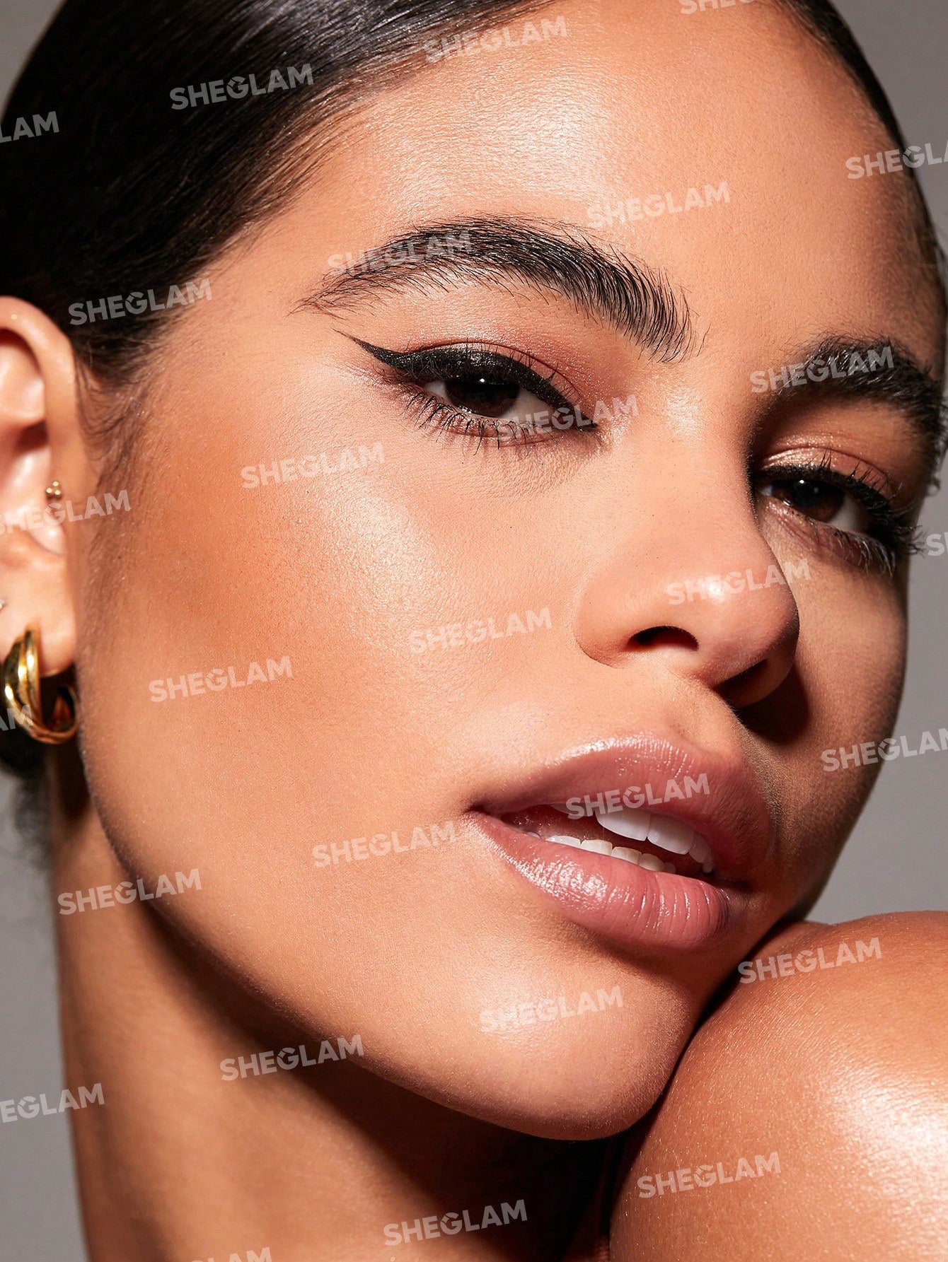 SHEGLAM Wing It Waterproof Liner Duo – Black