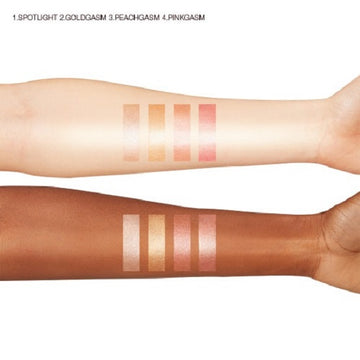 CHARLOTTE TILBURY - Glowgasm Beauty light Wand-Pinkgasm