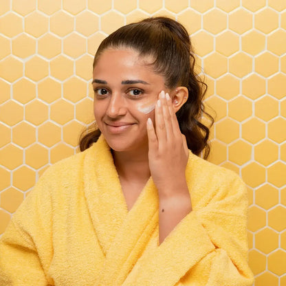 Honey Whip Peptide and Collagen Moisturizer