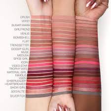 Huda Beauty Lip Contour Matte Pencil – Material Girl