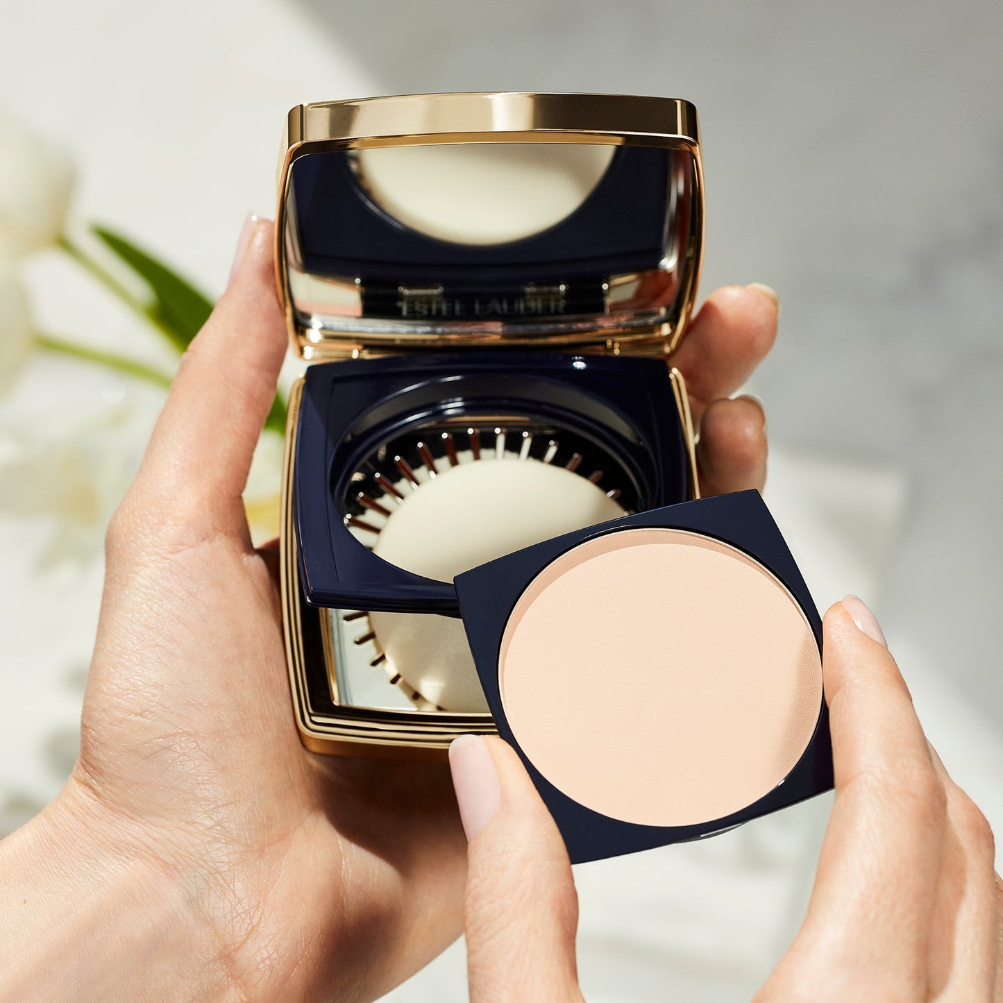 Estee Lauder Double Wear Stay In Place Matte Powder Foundation