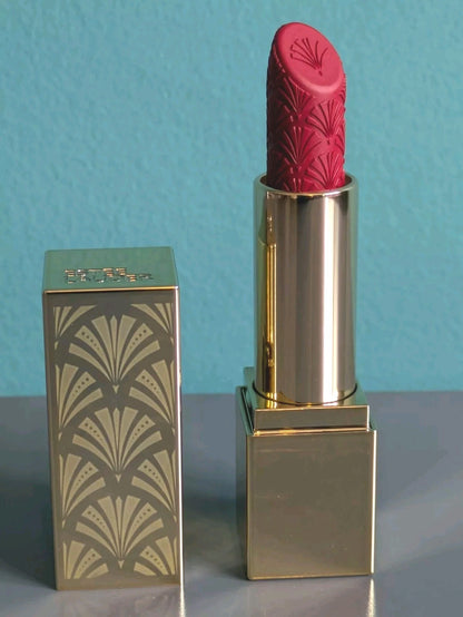 Estée Lauder- NEW Limited Edition Lipstick