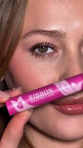 To faced RIBBON warped lash mascara black without box 4.7Grams